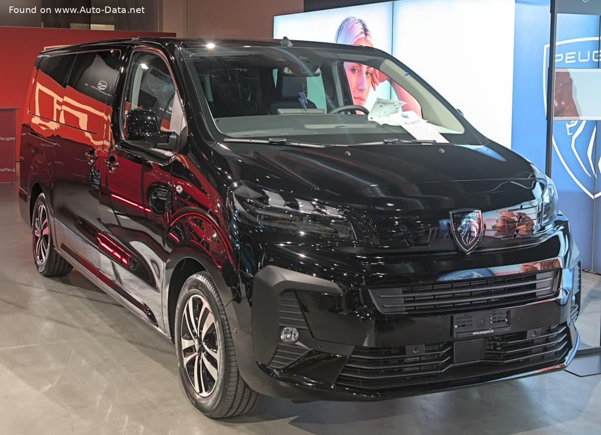 Peugeot e-Traveller